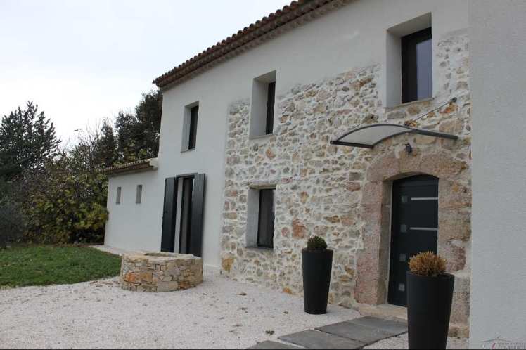 Inngangsparti fra prospekt